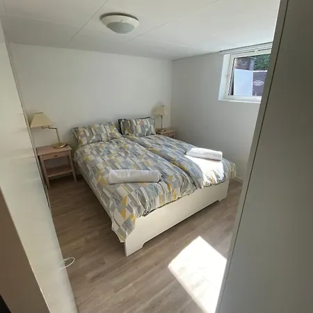 Rykkinn Garden-level Apartment, Near Oslo - Free Parking & Ev Power * Kolsas