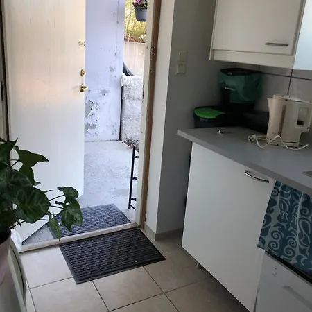 Mountain View Near Oslo: Bedroom, Lounge, Kitchen And Bathroom. Flat In Rykkinn Apartment