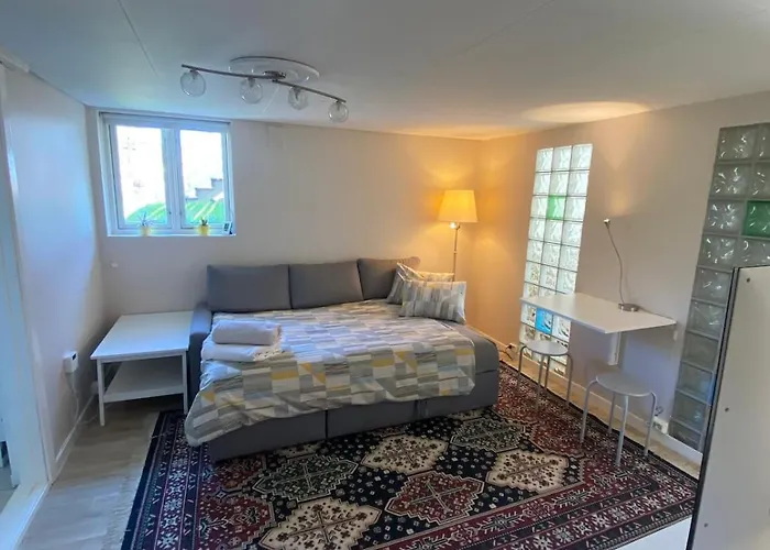 Appartamento Mountain View Near Oslo: Bedroom, Lounge, Kitchen And Bathroom. Flat In Rykkinn *